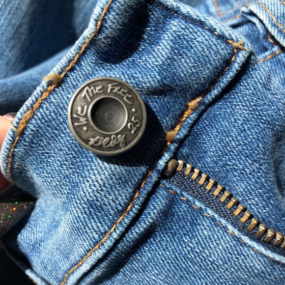 We The Free Distressed Jeans sz 26 - Picture 10 of 10